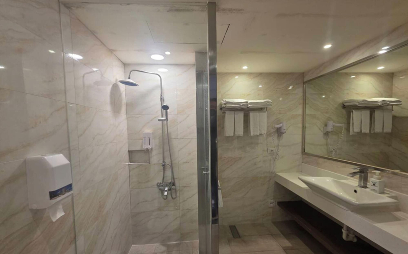 Bathroom 4, Kai Shen Starlight Hotel, Taitung