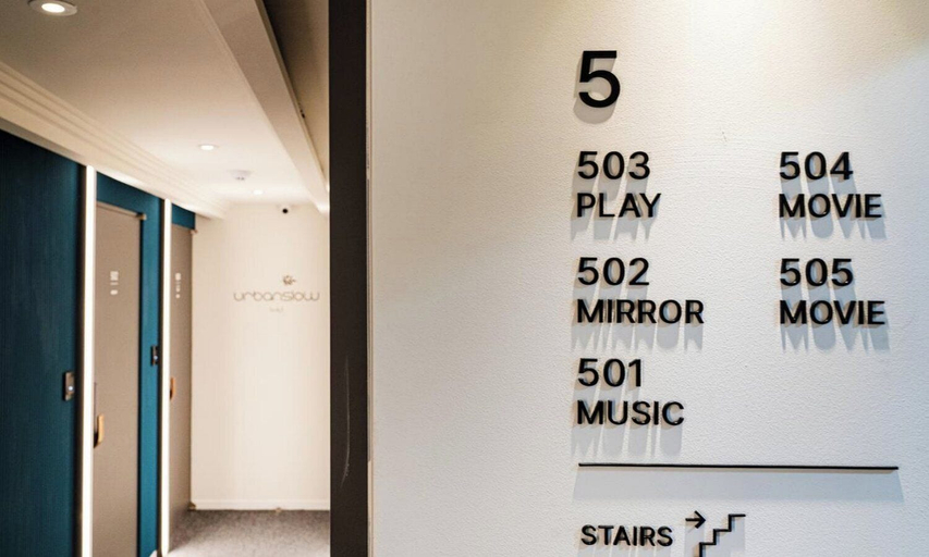 Others 5, Sinchon Urbanslow, Mapo