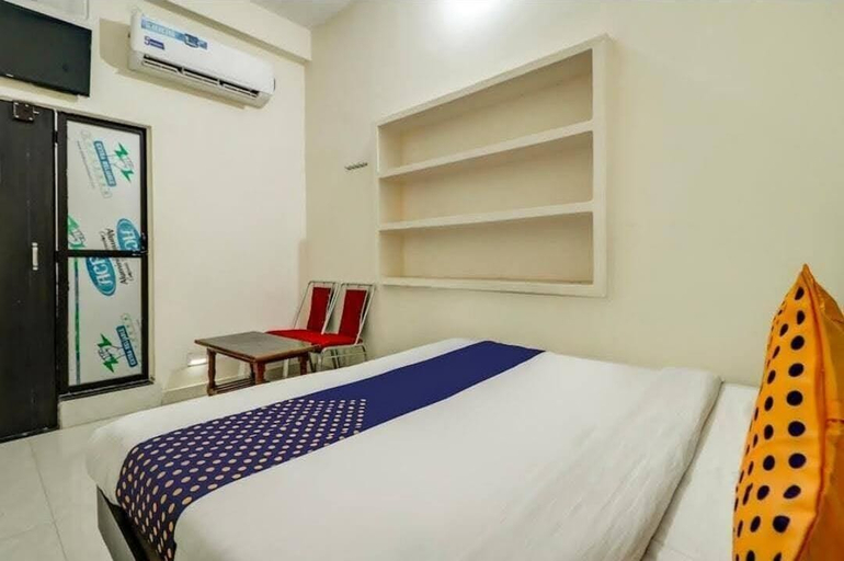Room 2, LG Guest House, Varanasi