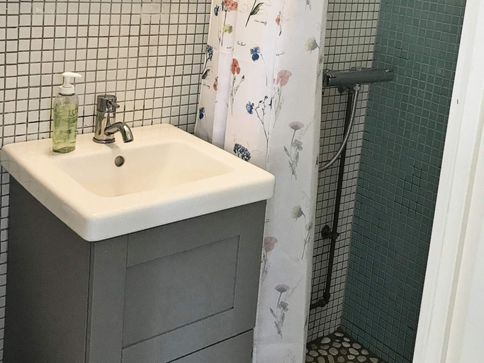 Bathroom, 4 Person Holiday Home in Hornbaek, Helsingør