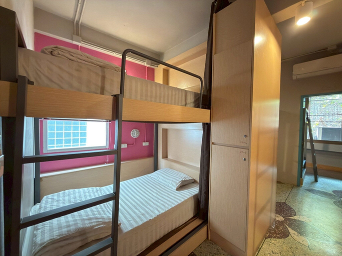 Bedroom 4, Merge Hostel, Samphantawong