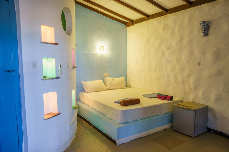 4, Tsunami beach hotel arugambay, Pothuvil