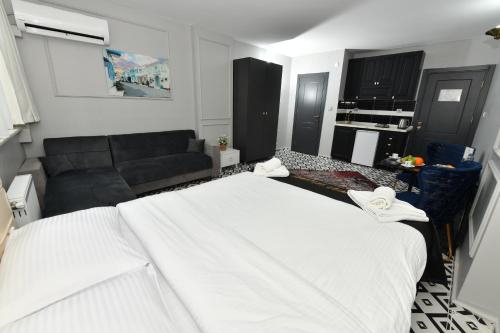 Others 5, Istanbul Port Hotel, Beyoğlu