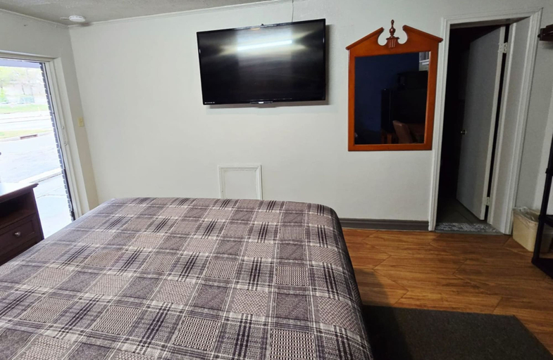 Room 2, Chek Inn Motel Rockingham NC, Richmond
