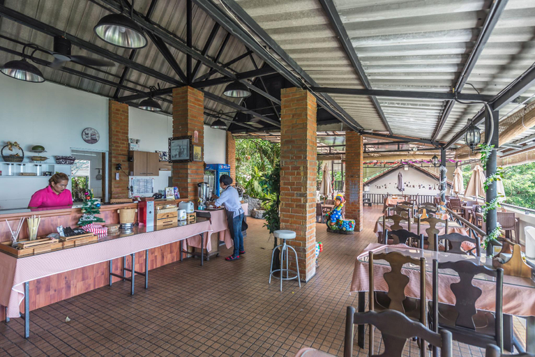 Food & Drinks 5, On the Hill Karon Resort, Phuket Island