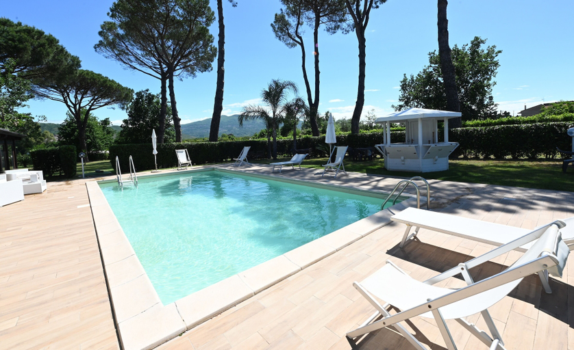 Pool 4, Maiano Relais, Caserta