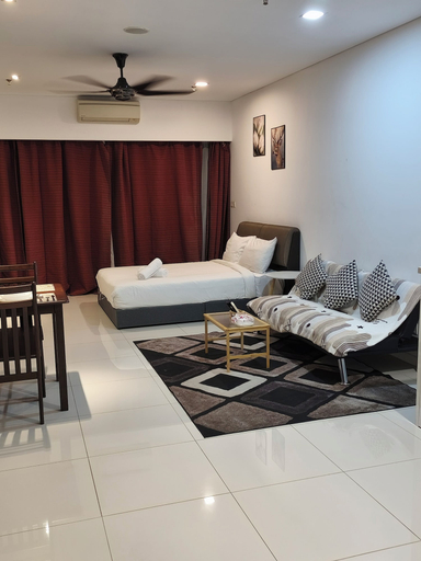 Room 2, Summer Suites KLCC by CozyNest, Kuala Lumpur