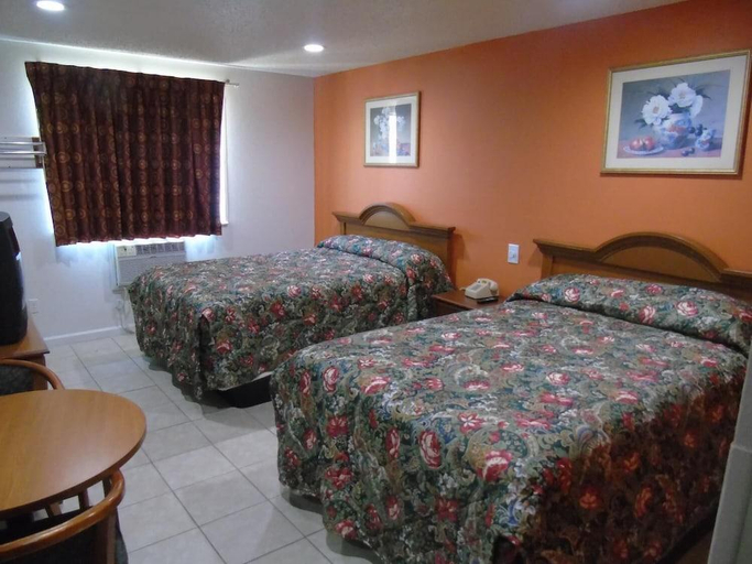 Bedroom 2, Americas Express Inn Rocky Mount, Nash