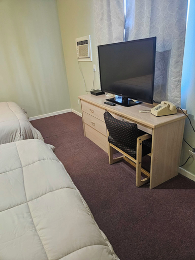 Room 4, Chewelah Creek Inn, Stevens