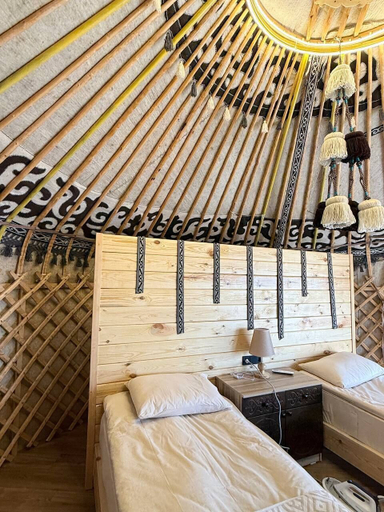 Room 5, Oimo Tash Yurt Camp, Ysyk-Köl (lake)
