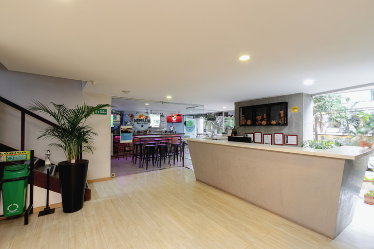 Others 4, ColdAC fast Wifi best Laureles location, Medellín