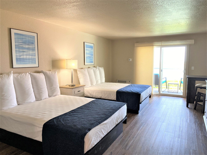 Room 3, Xaa-wan'-k'wvt Village & Resort, Del Norte