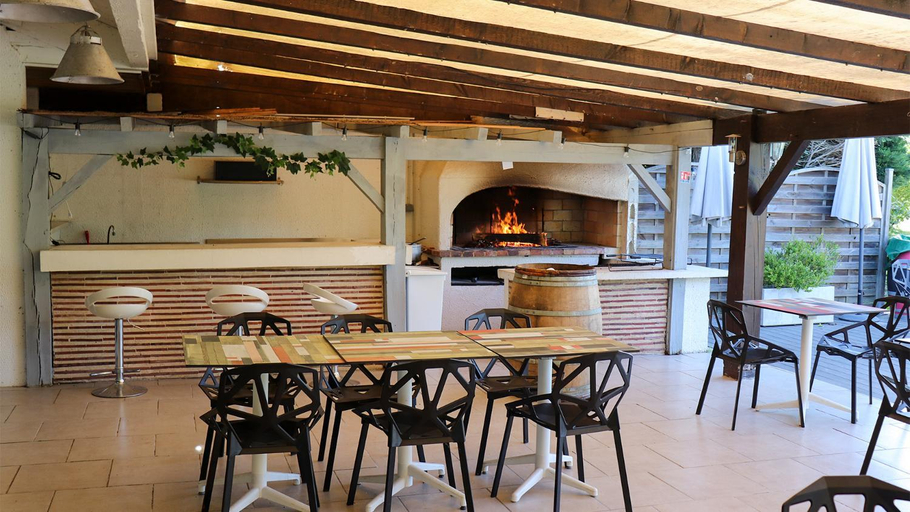 Food & Drinks 3, Hotel-Restaurant La Belle Poule -, Charente-Maritime