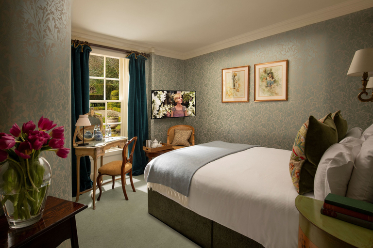 Bedroom 2, Thackray House, Stirling