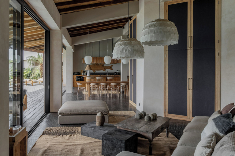 Living area 3, Villa Odeon, Klungkung