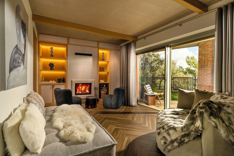 Living area 4, Lov'inn Kazdağları, Ayvacık