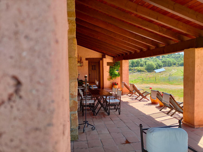 Food & Drinks, Masia los Toranes - Destino Starlight, Teruel