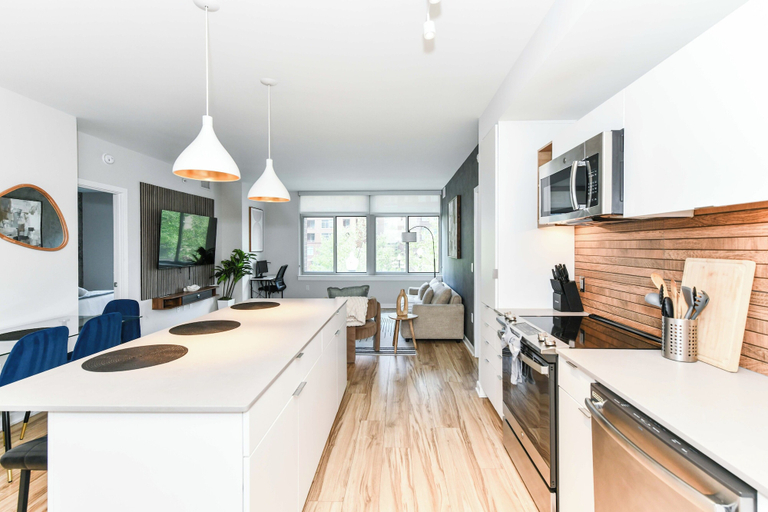 Private kitchen 5, The Sur by Stylish Stays, Arlington