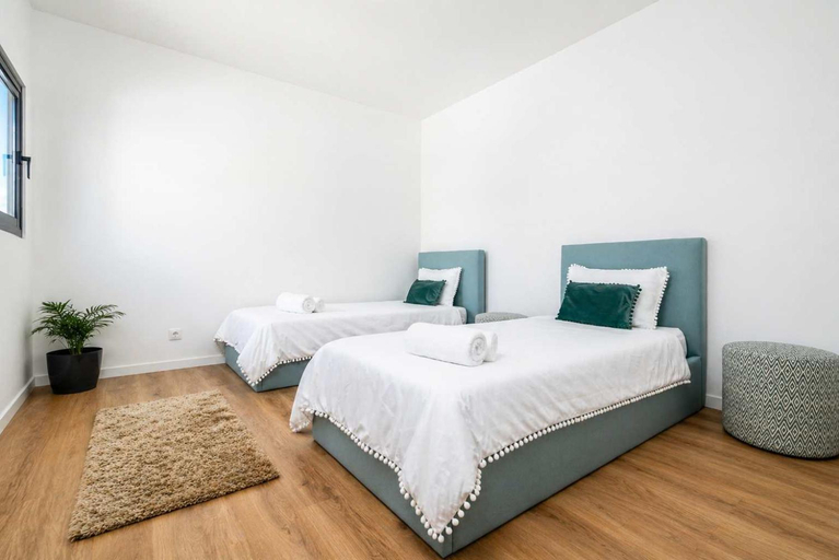 2, Coto House 23 Ocean View, Santa Cruz