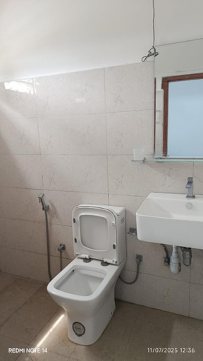 Bathroom 2, Geesh Residence : Rooms in Jaffna, Jaffna