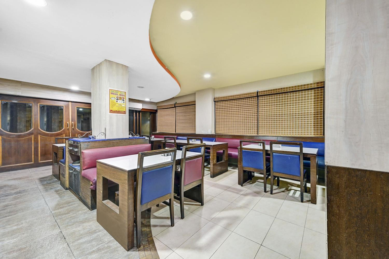 Food & Drinks 5, Belsons Taj Mahal Hotel, Hyderabad