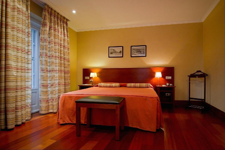 Bedroom 2, Lusso Infantas, Madrid