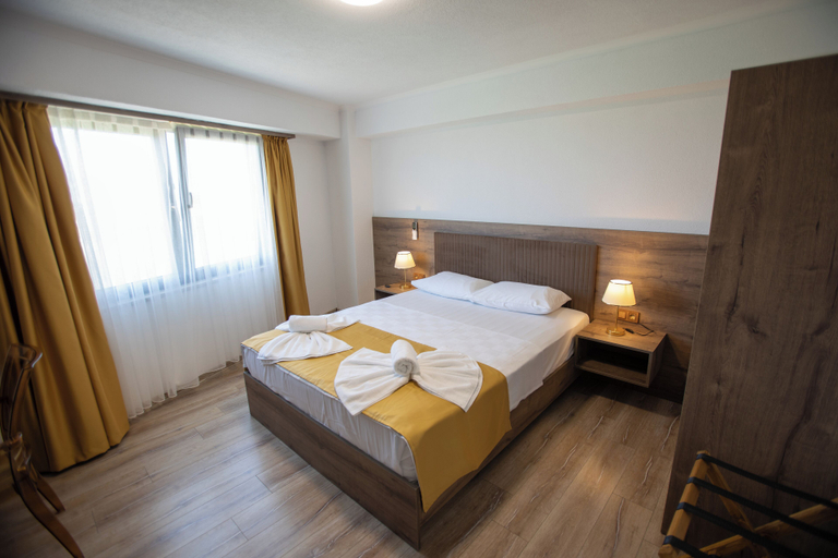 Bedroom 4, E87 Highway Otel, Burhaniye