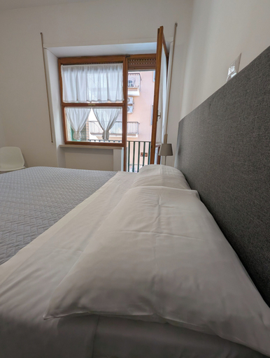 Bedroom 3, Napoli City Inn, Napoli