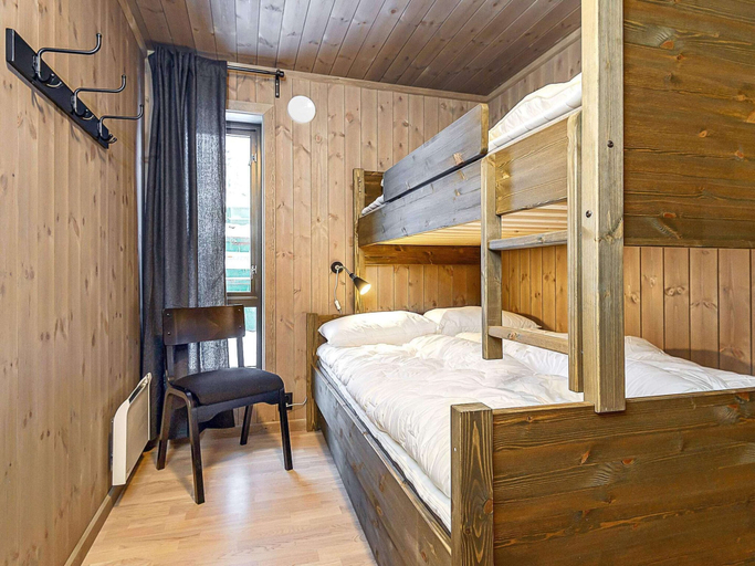 Bedroom 3, 4 Star Holiday Home in Favang, Ringebu