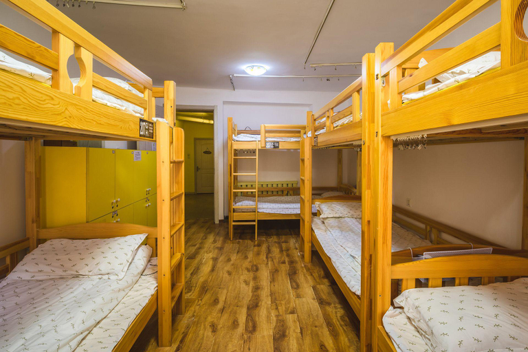 Bedroom 2, Buzz Lightyear Youth Hostel, Dalian