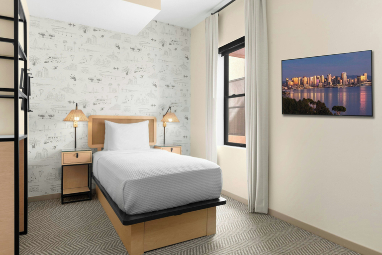 Room 4, FOUND Hotels, San Diego Downtown, Series by Marriott, San Diego