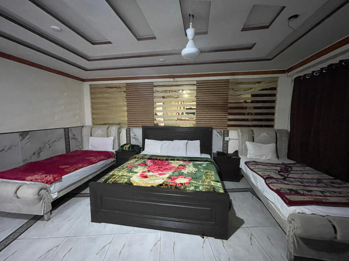Others 5, Hotel Crown city, Islamabad