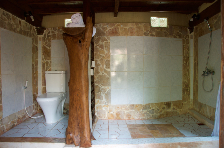 Bathroom 3, Stanley Lombok, Lombok