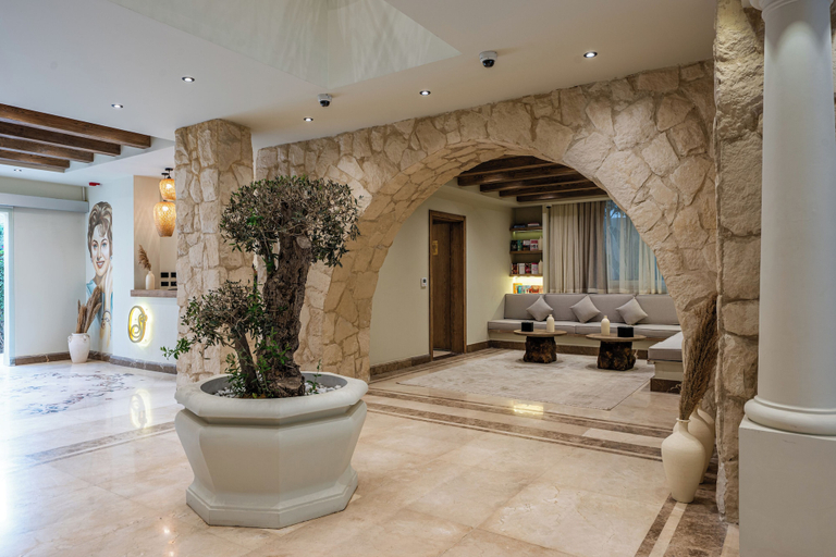 Lobby 3, Sam's Story, Al-Ma'adi