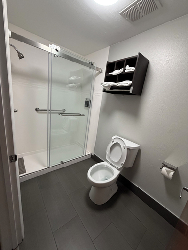 Bathroom 5, GuestHouse Lexington, Fayette