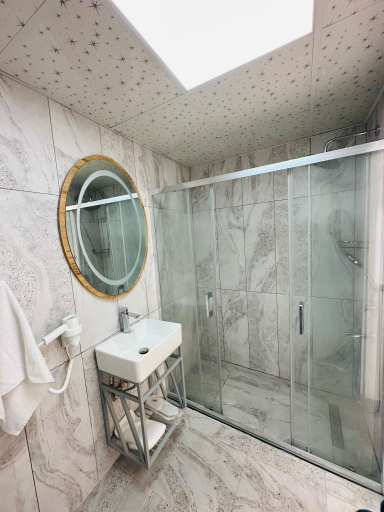 Bathroom 5, Havana Hotel Suites, Beyoğlu