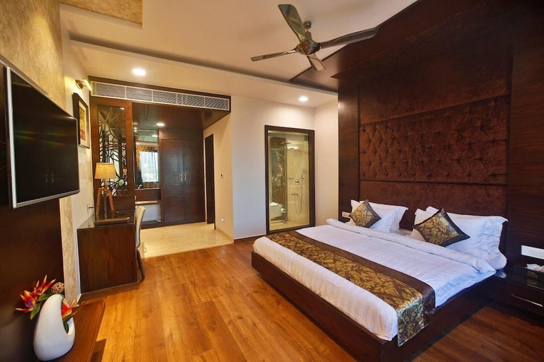 Bedroom 3, Hotel Cross Lane, Ajmer