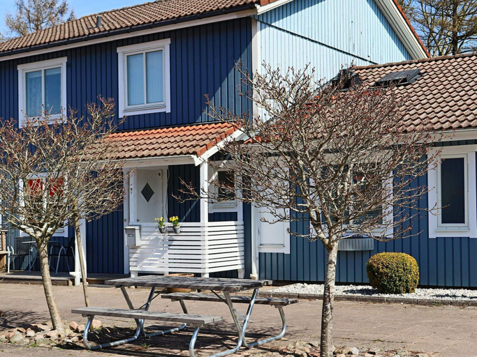 Primary image