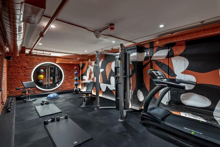 Fitness facility, Gladstone Hotel & Suites, Toronto
