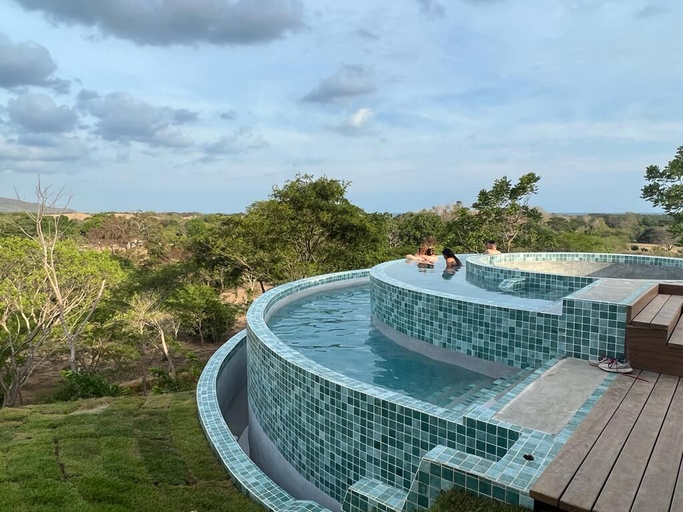 Sport & Beauty 2, Alaya Yoga & Surf & Retreat, Tonosí