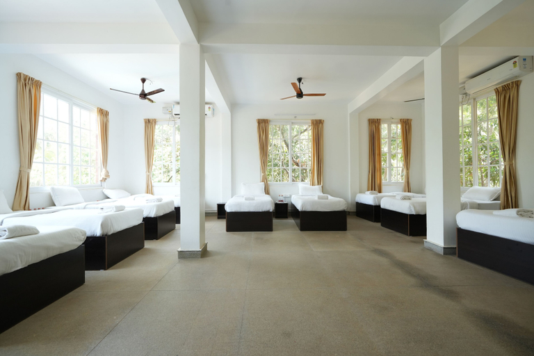 Room 4, Ember Castle by Éden, Uttara Kannada