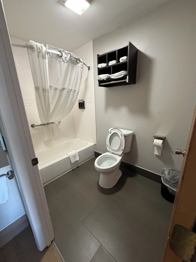 Bathroom 5, GuestHouse Lexington, Fayette