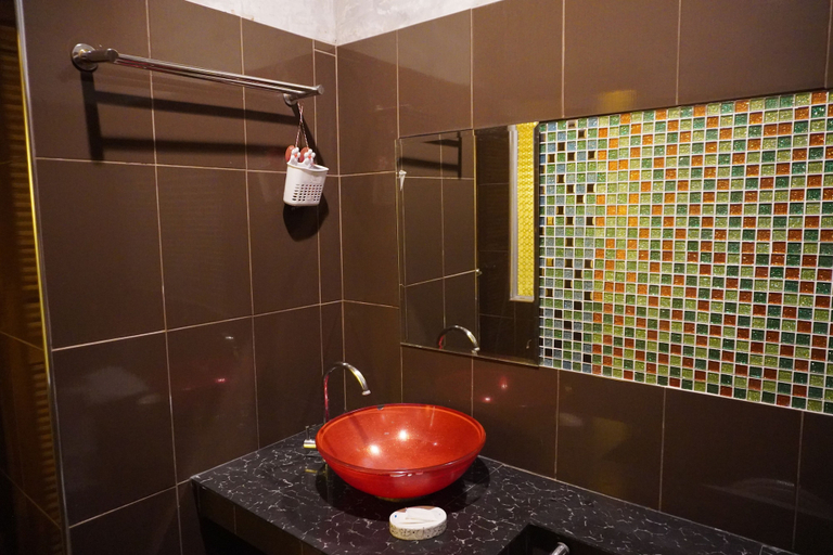 Bathroom 2, K1 Hotel, Muang Nan