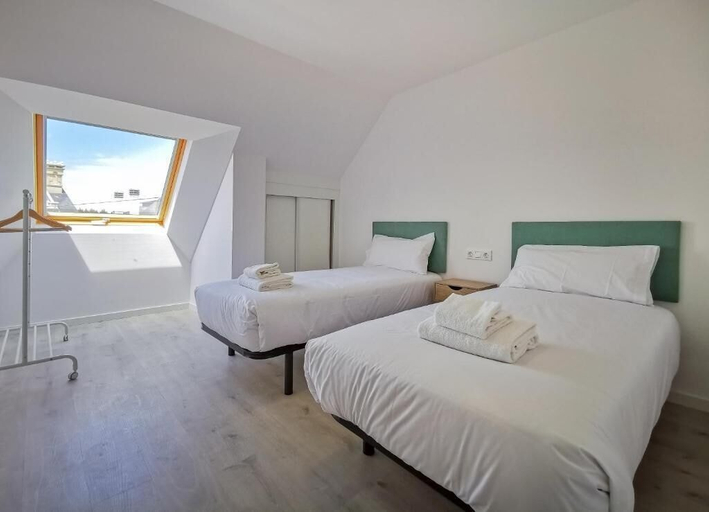 Room 3, Apartamentos Costa de Foz by gaiarooms, Lugo
