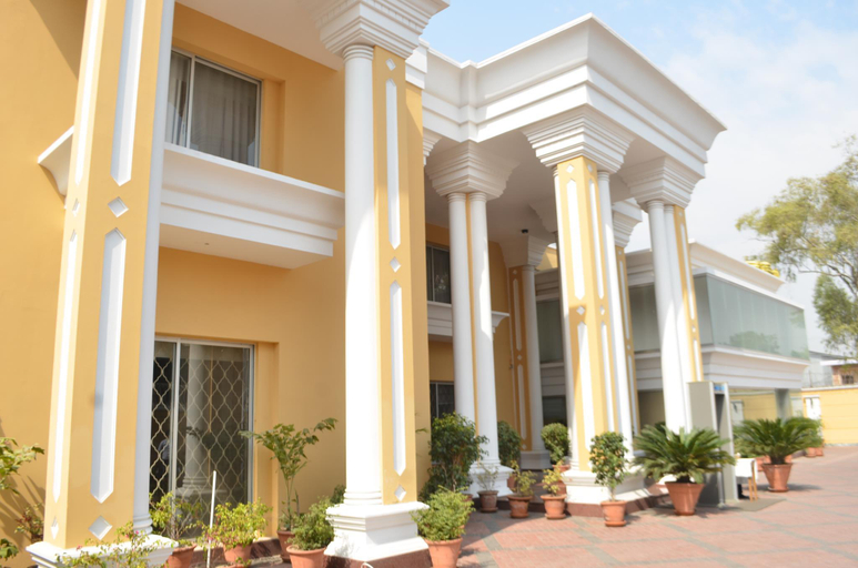 Exterior & Views 1, Hotel One Tariq Road Multan, Multan