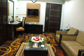 Others 3, Hotel One Abbottabad, Hazara