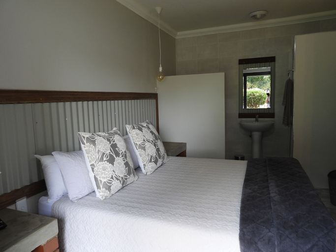 Room 4, Elspeth Guest House, West Rand