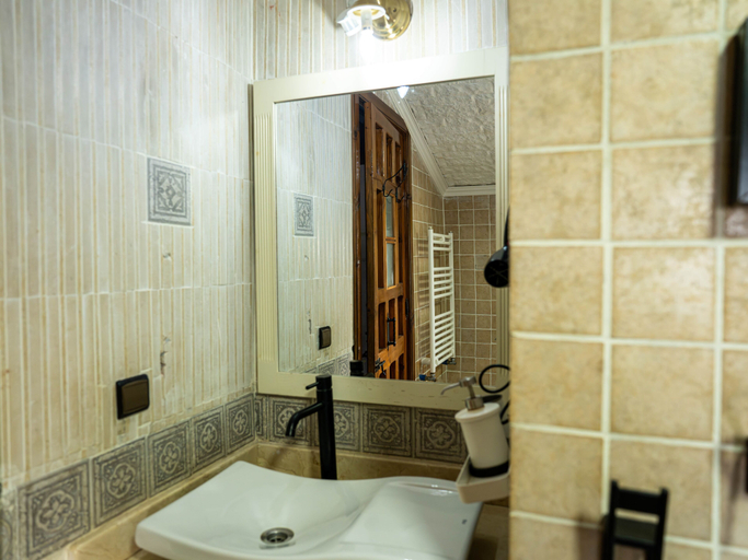 Bathroom 3, Resort Hotel El Cortijo Spa, Chefchaouen
