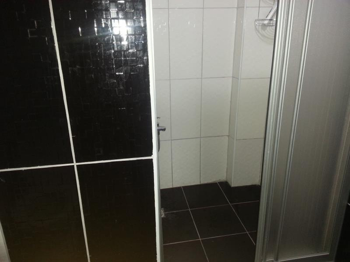 Bathroom 5, Vefa Apart, Fatih