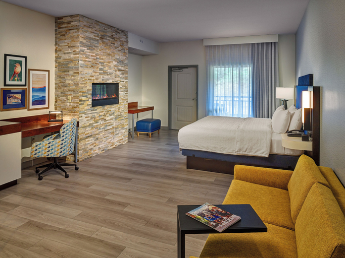 Bedroom 3, Hampton Inn Gatlinburg Historic Nature Trail, Sevier